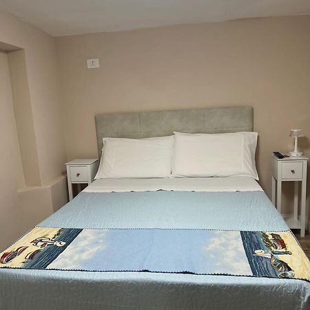 La Petite Maison 那不勒斯 外观 照片
